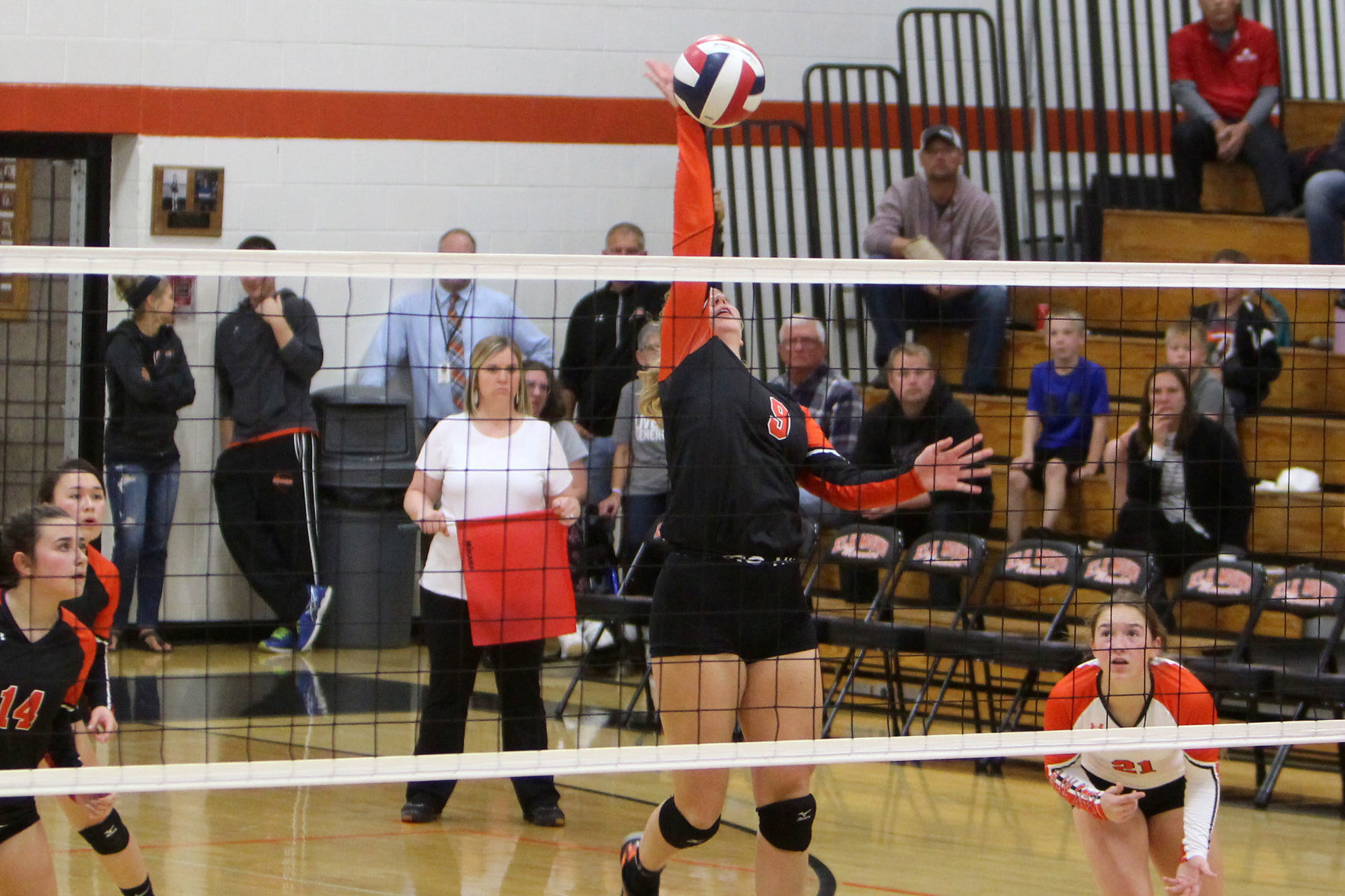 Colfax at Elk Mound volleyball 10-17-19